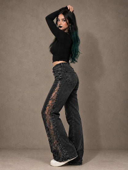 THE LACE ILLUSION